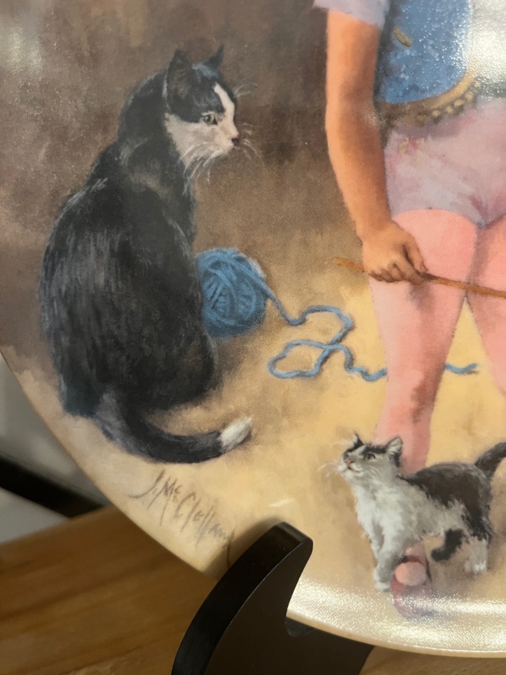 Vintage Bundle Collector Plate “Maggie the Animal Trainer” 1983/Jasco Bell/Box - Picture 8 of 8